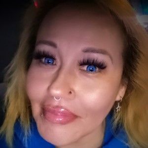 Meet your Posher, Tawny